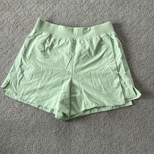 Lululemon Stretch Fit Relaxed Shorts - Size M